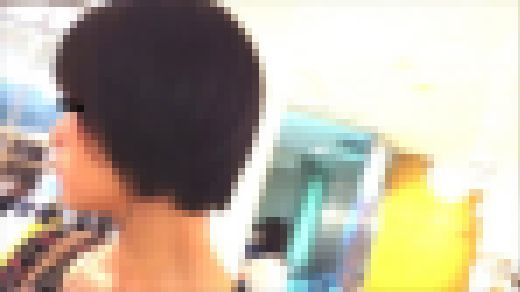 【顔出し】都会の美女のパンティ36　サンプル画像1