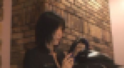 みくちゃんのゲームペダルでM男の顔面踏み踏み舐め舐め　スーツパンプス編　サンプル画像2