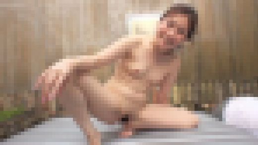 【ソープごっこ】ぬるぬるローションで楽しくソープごっこ‼　サンプル画像3