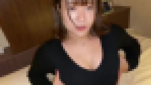 2倍の金額で買い取るから目の前でパンツに染みを付けて #006 [AONA-001-06]　サンプル画像1