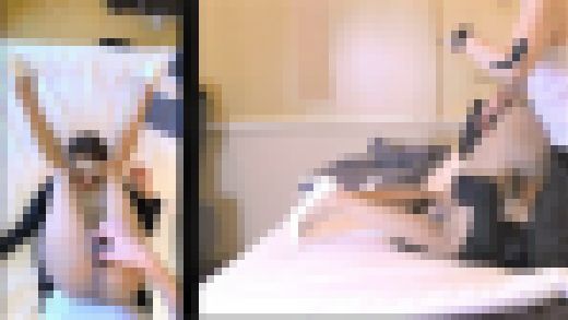 【ナチュスト☆高身長美脚】【初フェラ】【長編】【２画面】【エロ感度】【素股射】パンスト美女の足指を舐めつくす【みなみ20才後編】　サンプル画像1