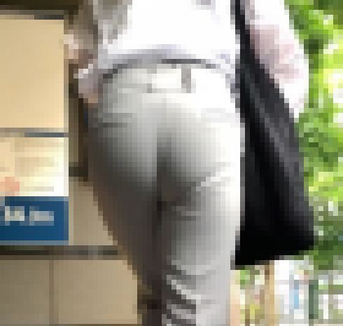 《可愛い目系JD編》 No.1877【Part1・ドレッシーな装いに纏われたお尻達】 サンプル画像