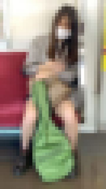 高級ブランド品を持ってスポーツに通う意識高めの美人女子大生(其の四) サンプル画像2