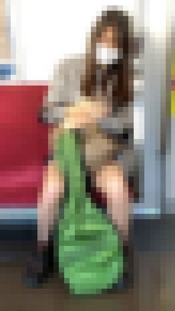 高級ブランド品を持ってスポーツに通う意識高めの美人女子大生(其の四) サンプル画像3
