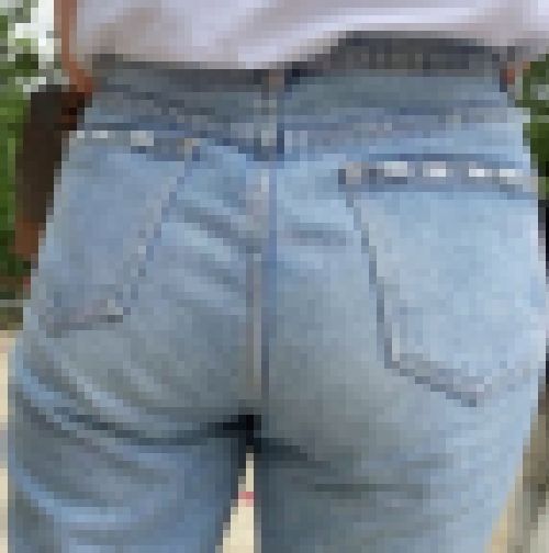 若ギャルデニ尻325 サンプル画像