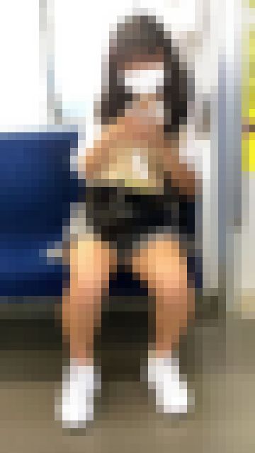 無防備な体勢で美味しそうな生脚を見せてくれたアイドル顔の女子大生（其の二）　サンプル画像3