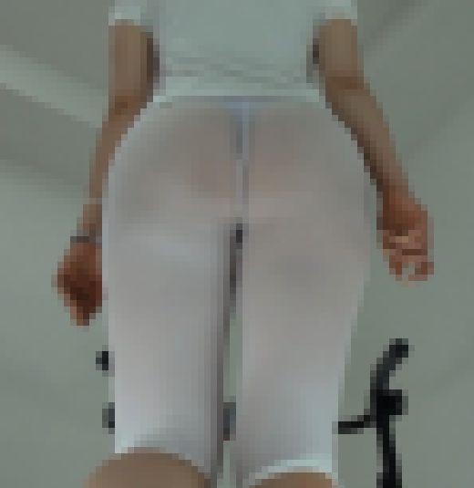 Mさんパート2　パンティーライン　透け　尻　サンプル画像2