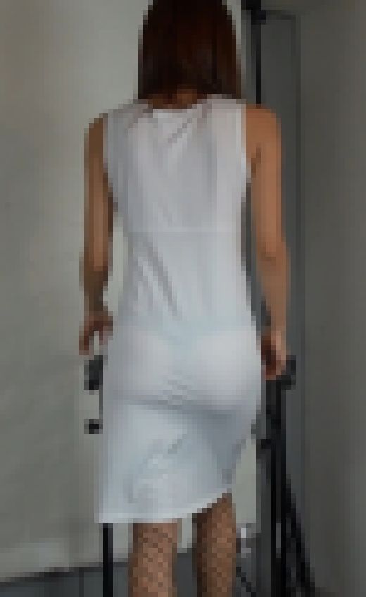 Nさんパート2　パンティーライン　透け　尻　サンプル画像1