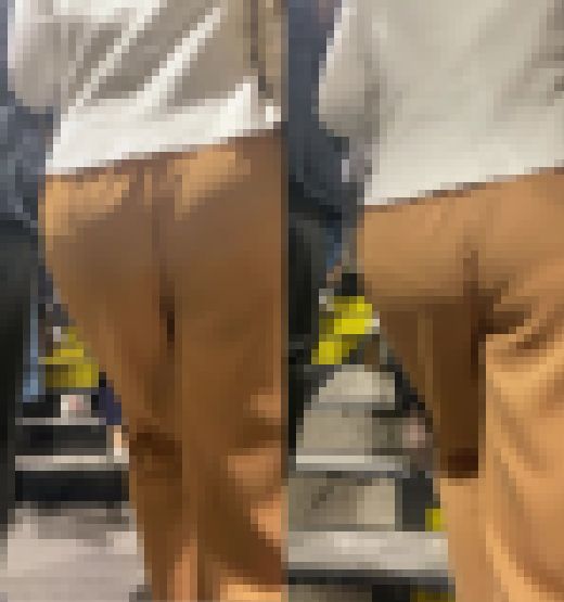 【ピタパン】何気ない通勤パンツスーツお姉さんのお尻＋超接近オマケ　サンプル画像2