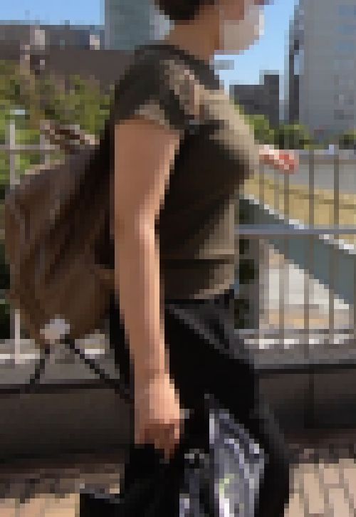 パンパンに張った乳のOLさま サンプル画像