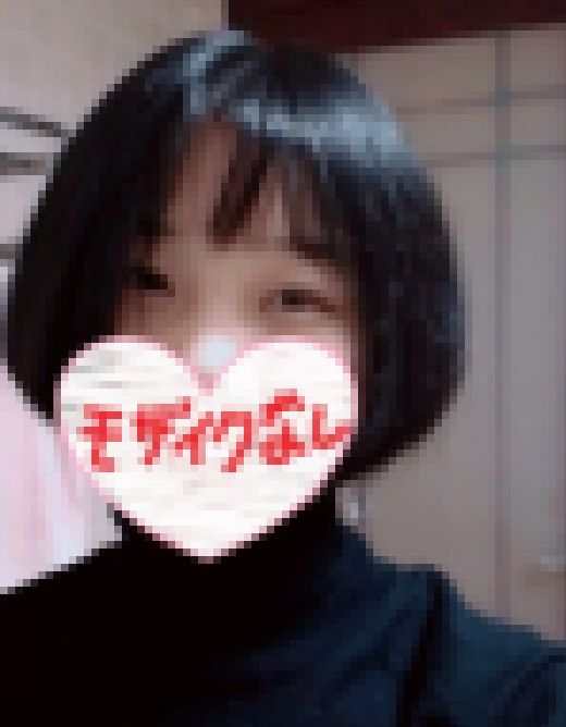 【早期購入特典あり(モザイクなし顔画像)】アイドルの卵の純白丸見えパンティ!! サンプル画像1