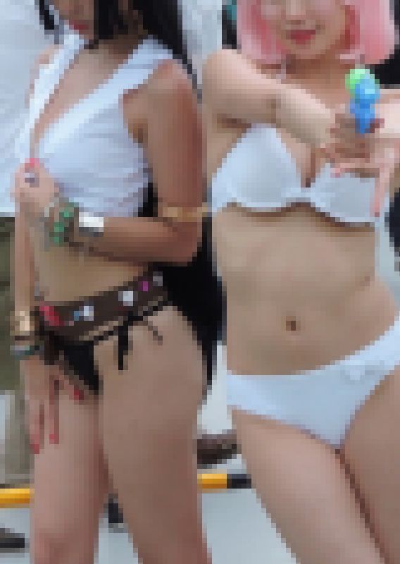 コスプレ2018夏揺れる巨乳おっぱい2人組スタイル良い体【動画】イベント編 4814と4816セット販売 サンプル画像