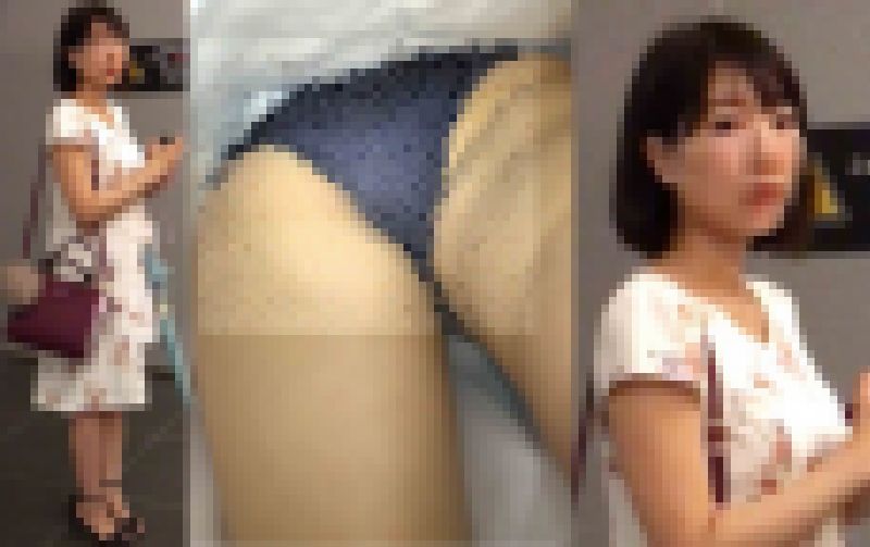 4K bomb424 ショートボブの清楚系花柄ワンピの生足美人OLさん　エスカめくり サンプル画像