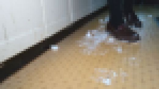 7-3　制服ローファーで足元のマシュマロに気付かず歩き回る　サンプル画像2