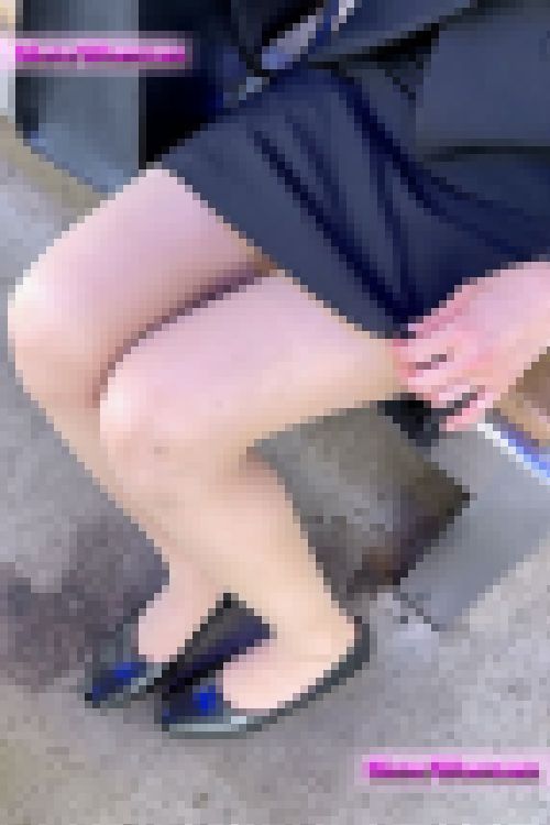 リクルートSP44☆スレンダーリクスちゃん粘着！中身のクイ込み純白ショーツに大悶絶！脚フェチ仕草付き^ ^　サンプル画像3