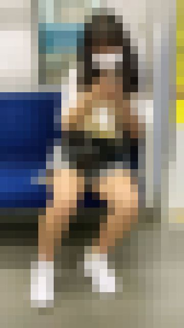 無防備な体勢で美味しそうな生脚を見せてくれたアイドル顔の女子大生（其の四）　サンプル画像3