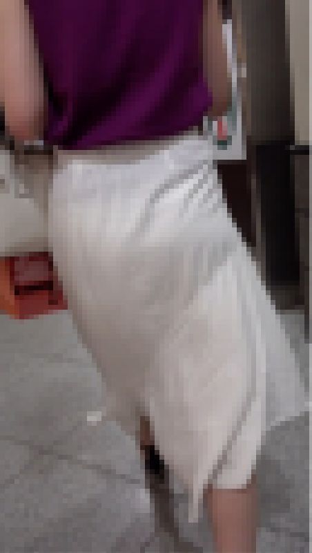 おかず265（スケスケスタイルな美人お姉様の白スカートHIP） サンプル画像