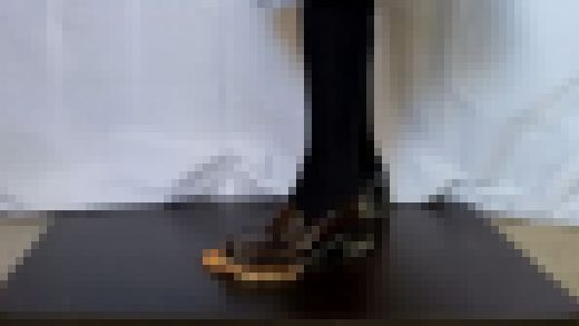 7-4　制服ローファーでハンバーガーを３つぐちゃぐちゃにする　お得セット　サンプル画像1