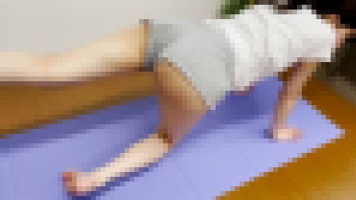 【ヨガ胸チラ/パンチラ】紹介で来店した美人OLの下乳丸見え&ピンク乳輪を大発掘【OL】　サンプル画像1