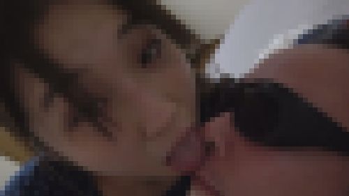 新作 鼻炎の可愛い女子のクシャミを浴び、ドロドロの舌で鼻腔や顔面舐められ昇天!(完全オリジナル) サンプル画像1