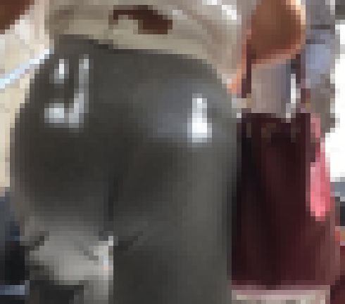 《◆最終値下げ◆》　【Tバックとお尻の境界線が浮き出るエロい着衣尻】 サンプル画像