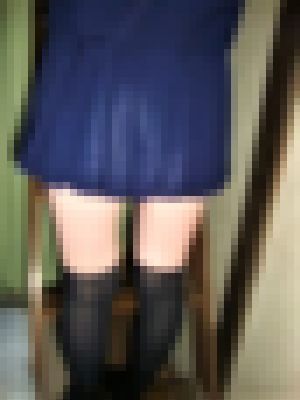 【期間限定・再販売】地方〇〇県J〇リアル制服　ツインテール　セーラー服　ミニスカニーハイ画像　2【ZIP】　サンプル画像3