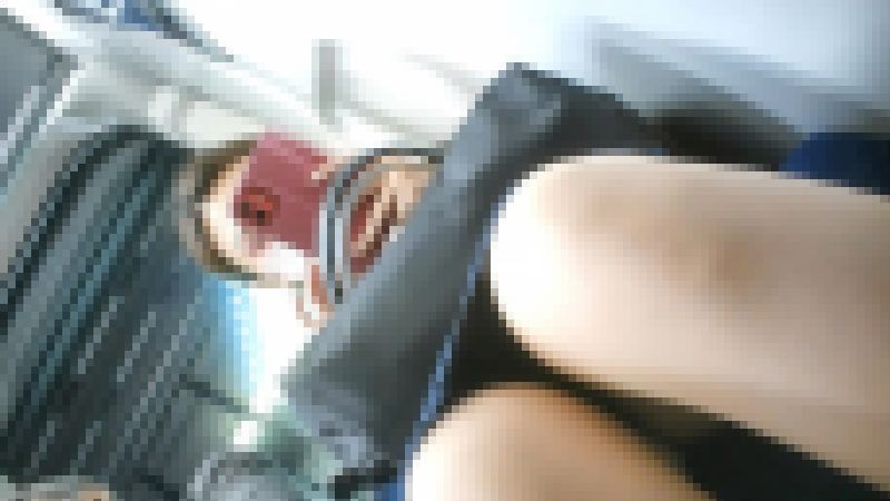 【接写11】美脚おねえさん サンプル画像