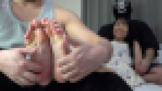 ③【Ｍ/Ｆ】佐藤ももかちゃんの、足裏鑑賞、足裏くすぐり SD　サンプル画像2