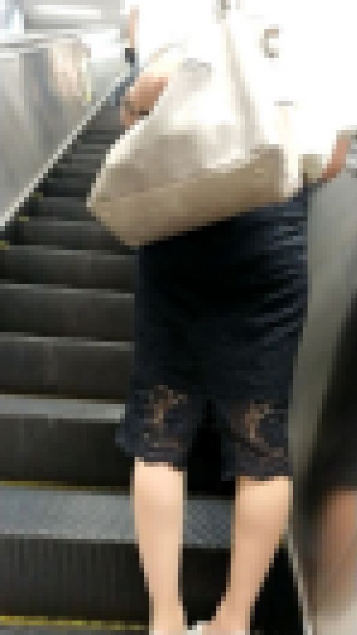 清楚な美人お姉さん サンプル画像1