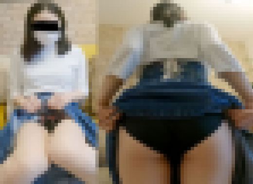 【ワンコイン人妻パンチラ】ダル～く姪っ子を保育園にお迎えに行った先で勤務してた清楚な保育士おばさん　サンプル画像2