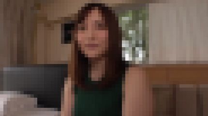 色白美巨乳の23歳栄養士がエッチな体を巨根で突かれて何度も絶頂 サンプル画像