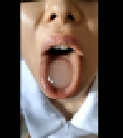 【素人即尺フェラ総集編②】ムレムレの洗っていないチンポに美味しそうに吸い付く鬼口万子集団にオタマジャクシを吸い尽くされる僕　サンプル画像3