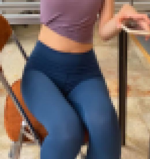 ネイビーレギンス②２K動画 いやらしい臀部と脚線美　サンプル画像1