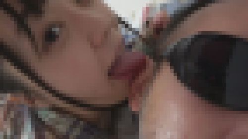 新作　頬をバキューム吸引し、鼻腔を生臭い舌で刺激し乳首舐め手コキでご奉仕するエロカワ女子（完全オリジナル）　サンプル画像3