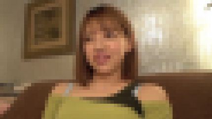 経験少ないギャル系の20歳専門学校生が快感に顔を歪ませて巨乳を揺らして喘ぐ サンプル画像