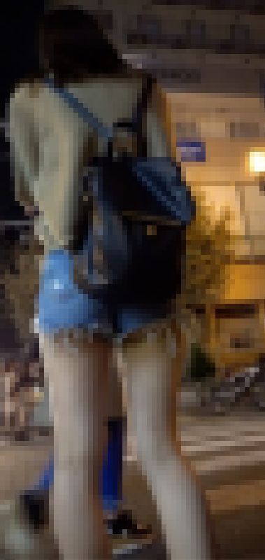 おかず319（はみ尻ギャルがナンパされた男にお持ち帰り！！） サンプル画像
