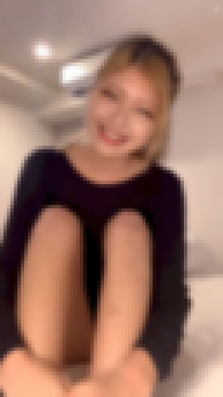 ライブ配信 23 パンチラ 詰め合わせ 現役アイドル、制服女子など サンプル画像