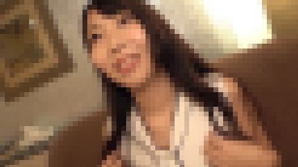 幼稚園の先生をしている35歳人妻が初めての浮気エッチでEカップを揺らして溜まった性欲を満たす サンプル画像