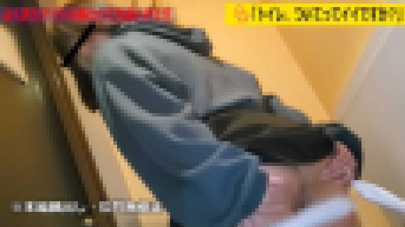 「トイレ、ついてってイイですか？」12　初撮りデカ尻美少女大量脱糞＆OLお姉さんの肛門ヒクつく自然便 サンプル画像