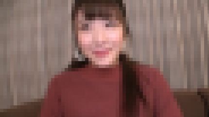 清楚系の21歳ダイビングインストラクターが巨根で突かれて苦悶の表情を浮かべ喘ぐ サンプル画像
