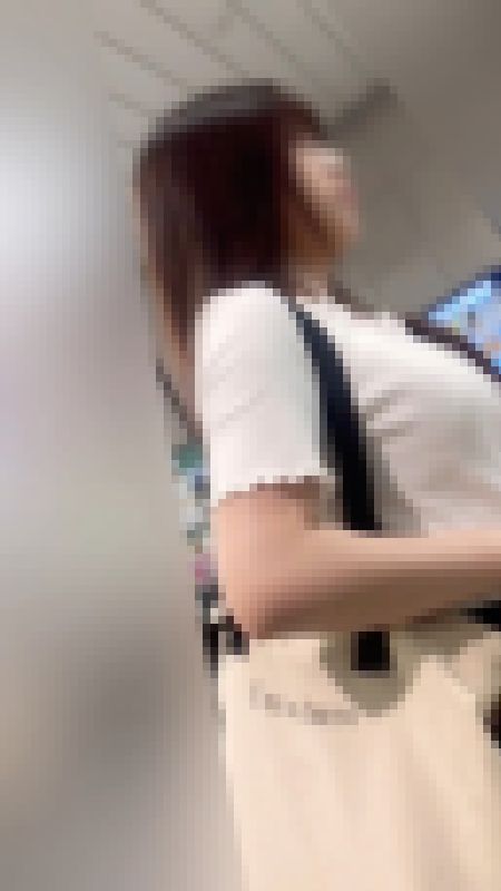 追い抜き際の眺め8 サンプル画像