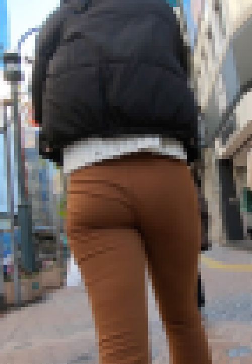 冬場の薄手Vラインヒップギャル　サンプル画像3