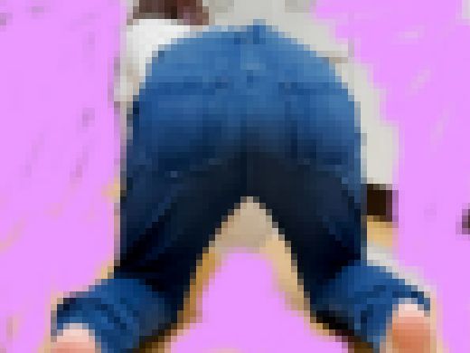 【掃除胸チラ】4つの角度からカメラ潜入したら友達の胸は予想以上の豊満巨乳だった。　サンプル画像3