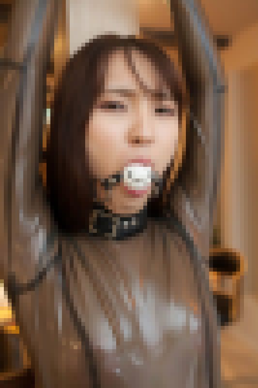 よだれは無し/ラバーフェチ/ブーツフェチ/夏目いろは/76pictures サンプル画像