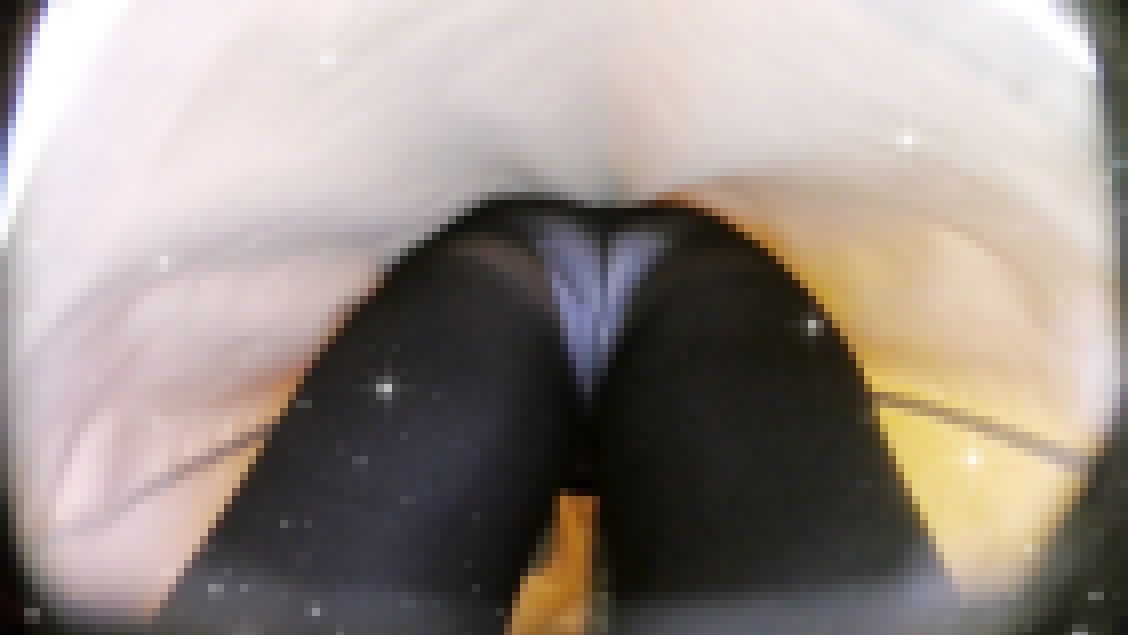 #101†制服店員スローなバレパンチラと羽根付きパンチラと黒ストパンチラ† サンプル画像