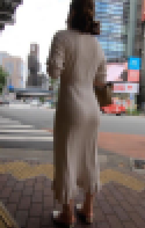 ニットワンピで乱れる生尻 サンプル画像