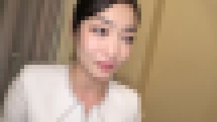 ブティック経営をしている34歳人妻が抵抗しながら体は正直に反応し快感に喘ぐ サンプル画像