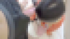 なな9 純白Pの横から手を入れて生マン触ったらぐっちょりフェラチオもさせる　サンプル画像1