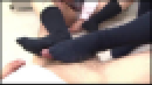 【フリーダム】女子校生の紺のハイソックスで #006 NFDM-456-06　サンプル画像2