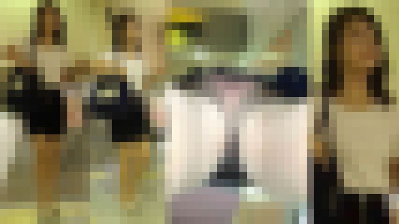4K bomb496 美人JDちゃんのタイトミニ直下　エスカ逆さ サンプル画像